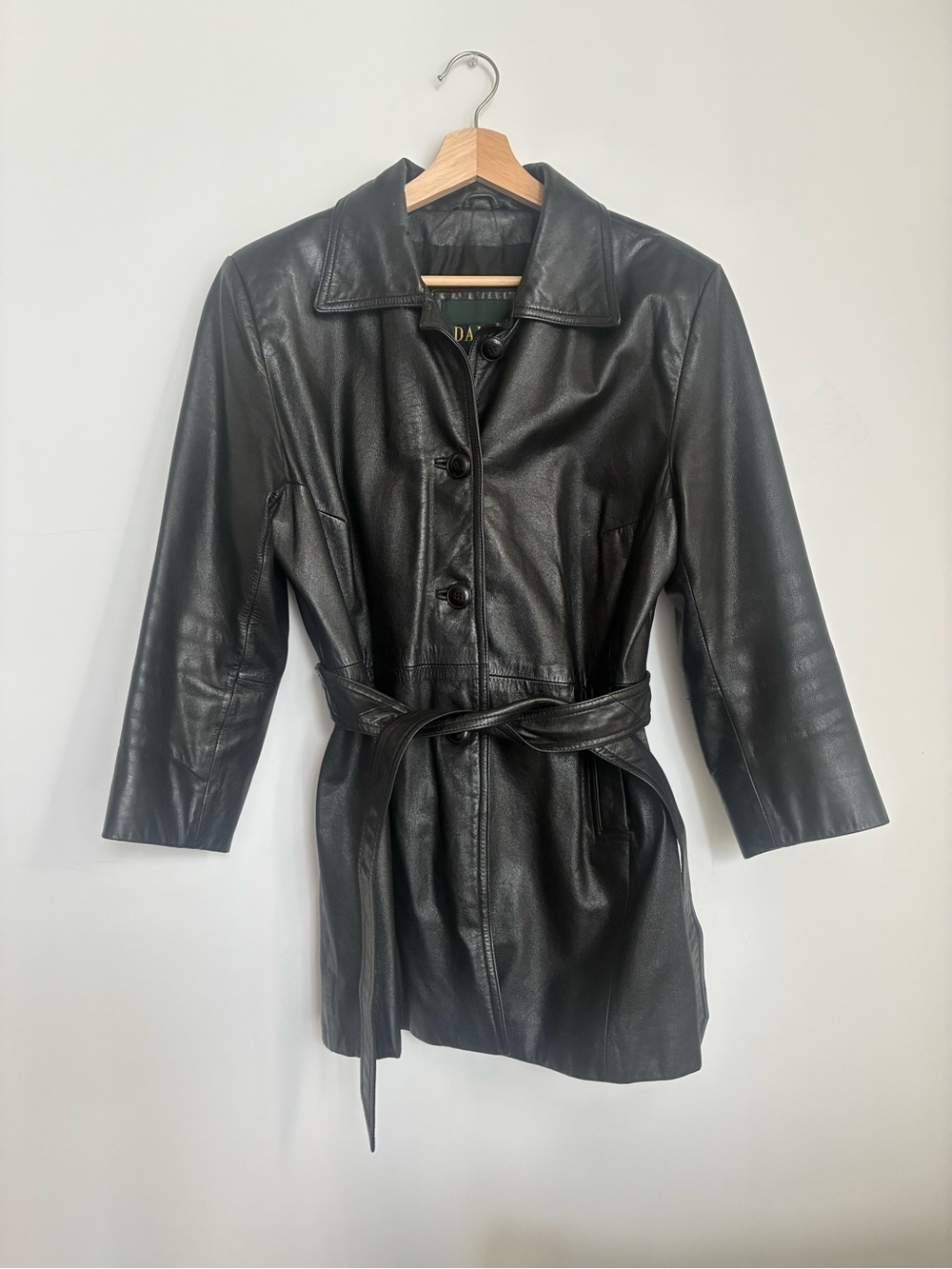 Vintage Danier belted leather jacket - black